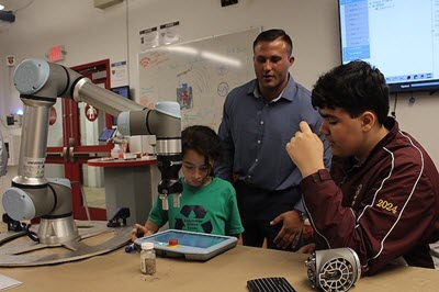 Axis New England Universal Robots Vinny LaRocca