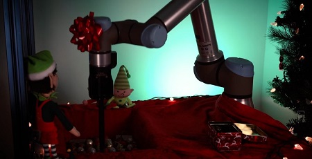Robotiq Holiday Video