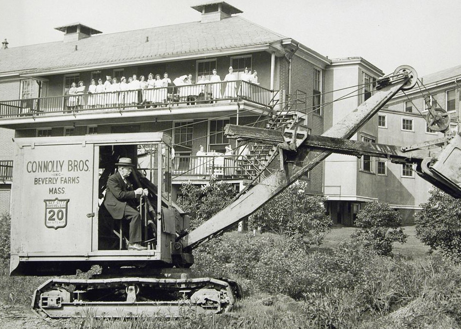 Connolly Bros. power shovel