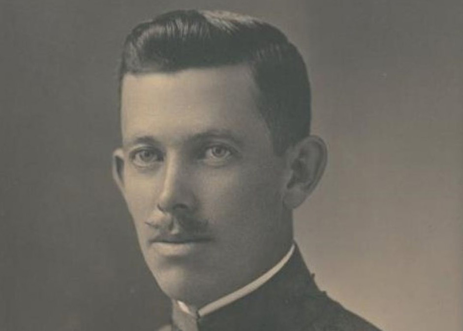 Greg Connolly portrait